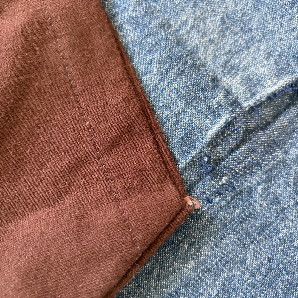 brown t shirt